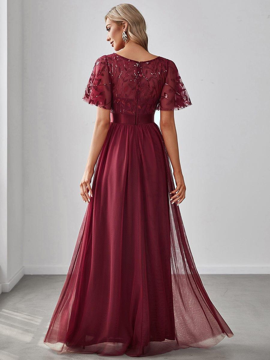 Robe longue de cérémonie à manches courtes avec broderie