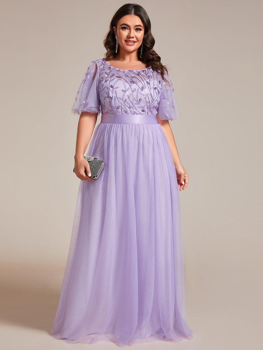 Robe longue de cérémonie à manches courtes avec broderie