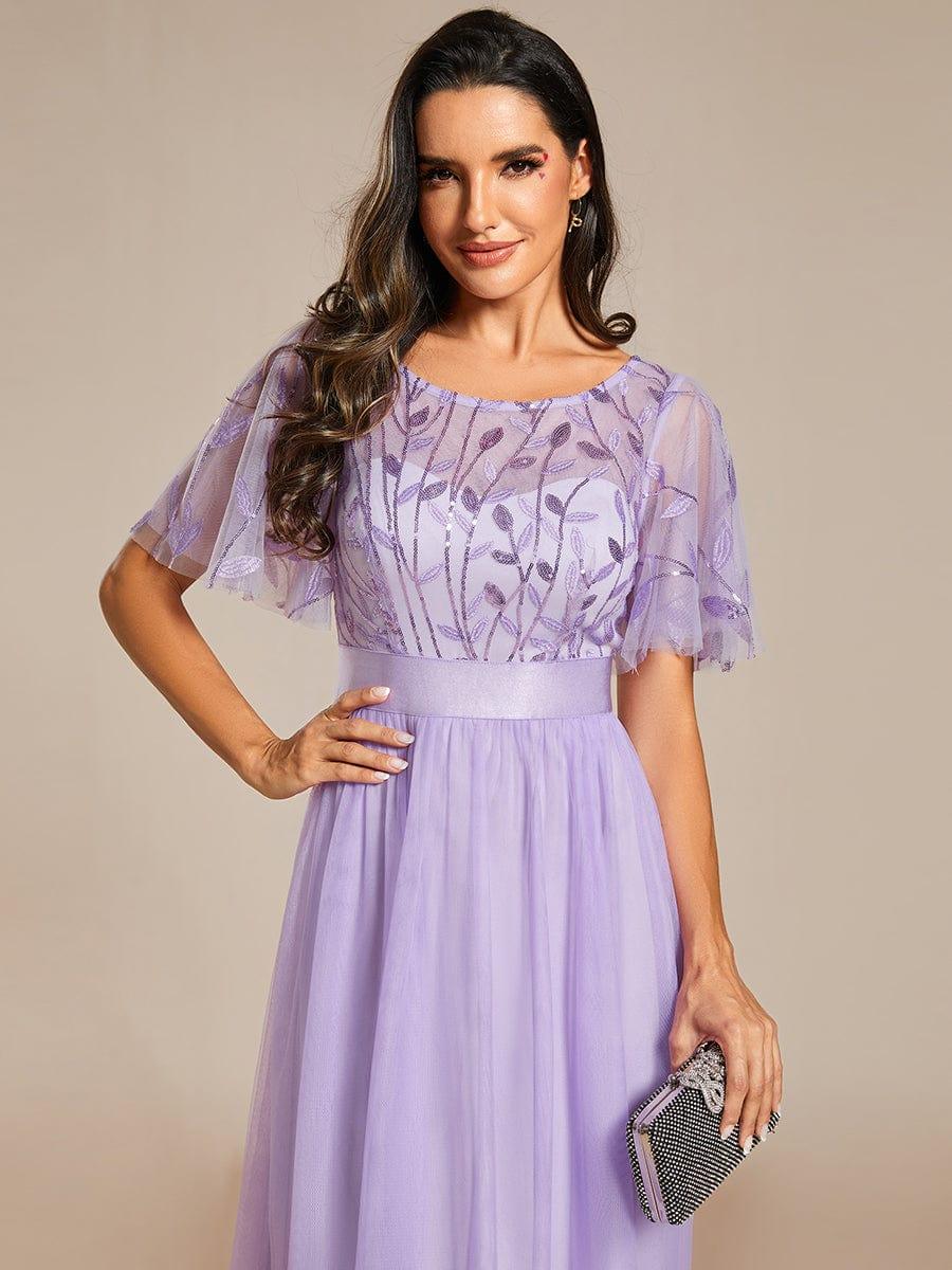 Robe longue de cérémonie à manches courtes avec broderie