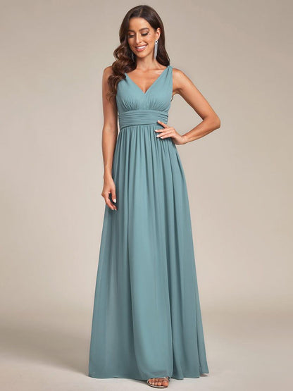 ever HUSH|V Neck Sleeveless Pleated Chiffon Evening Dress