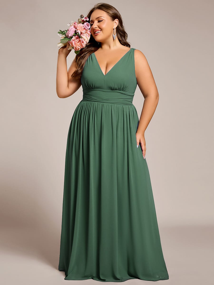 ever HUSH|V Neck Sleeveless Pleated Chiffon Evening Dress