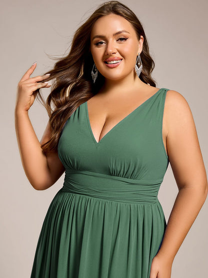 ever HUSH|V Neck Sleeveless Pleated Chiffon Evening Dress