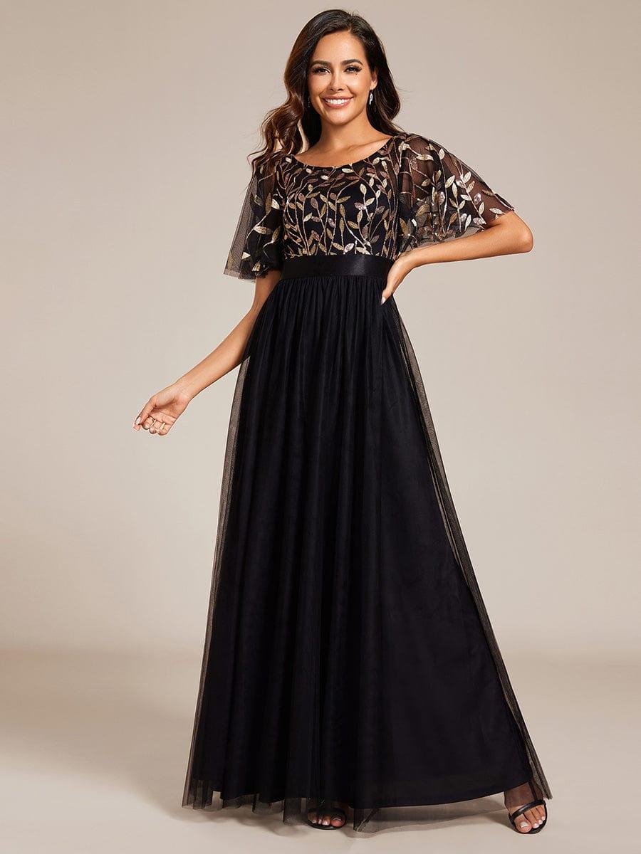 Robe longue de cérémonie à manches courtes avec broderie