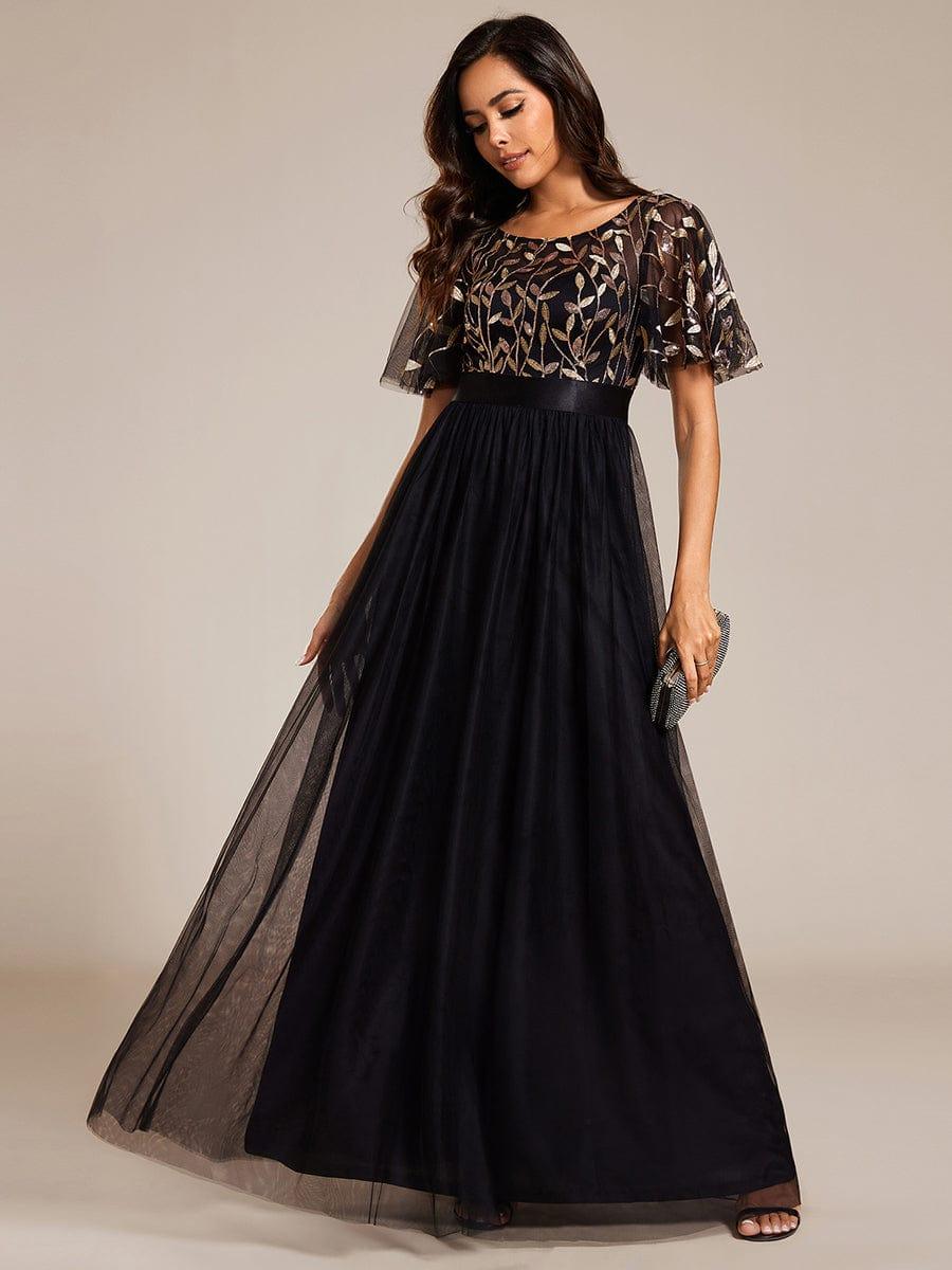 Robe longue de cérémonie à manches courtes avec broderie