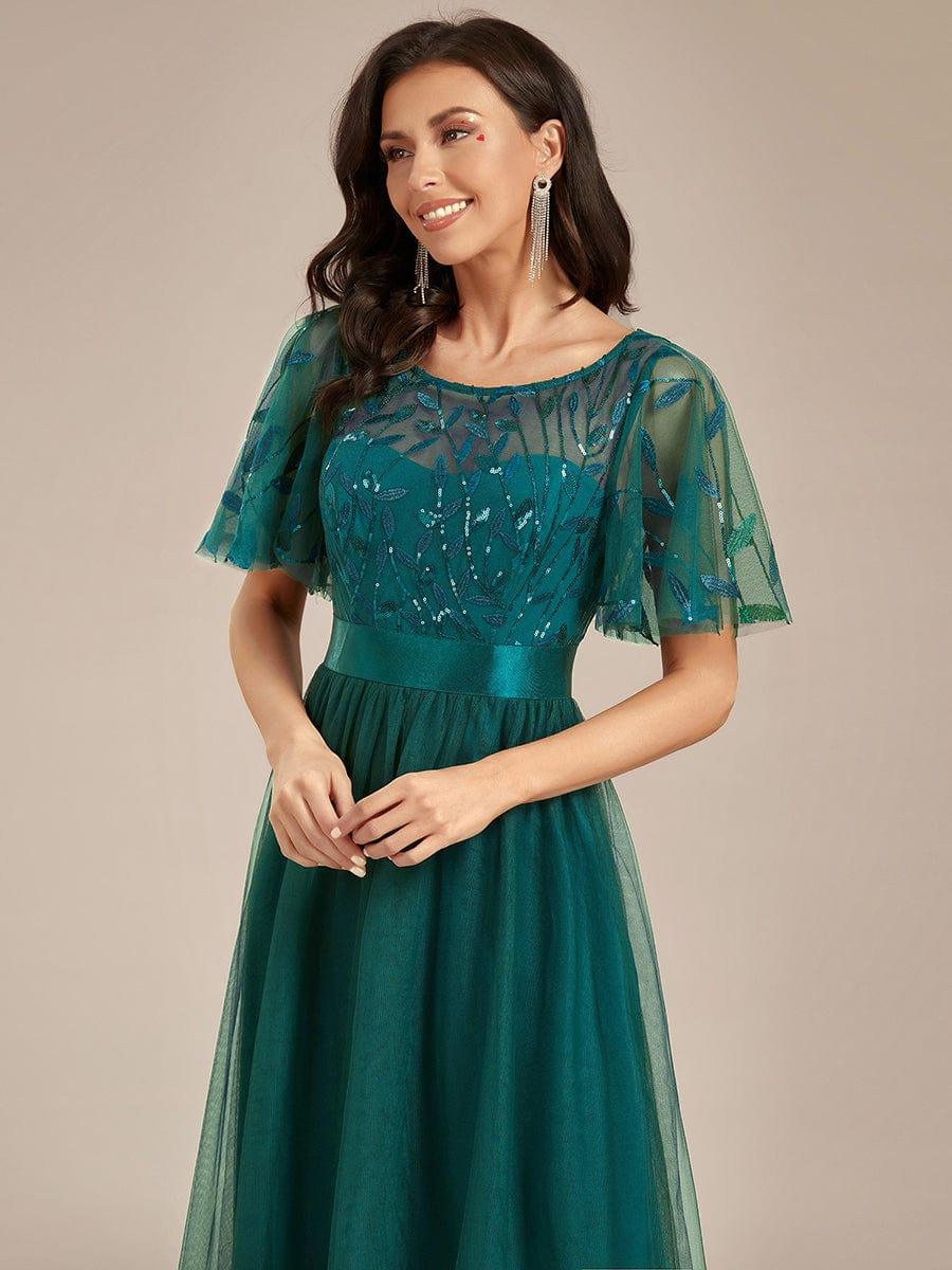 Robe longue de cérémonie à manches courtes avec broderie