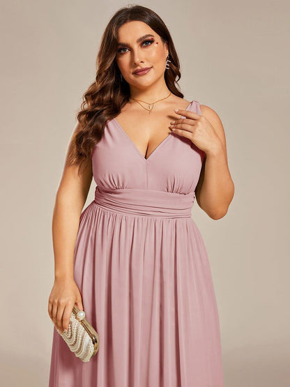 ever HUSH|V Neck Sleeveless Pleated Chiffon Evening Dress