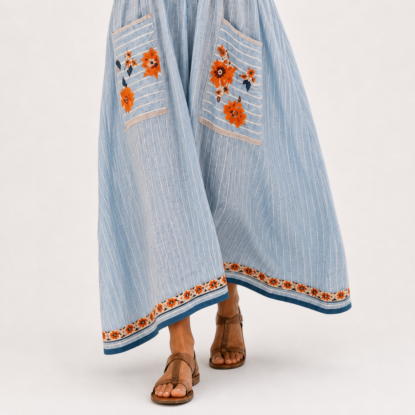 Marina | Caftan Bleu Brodé