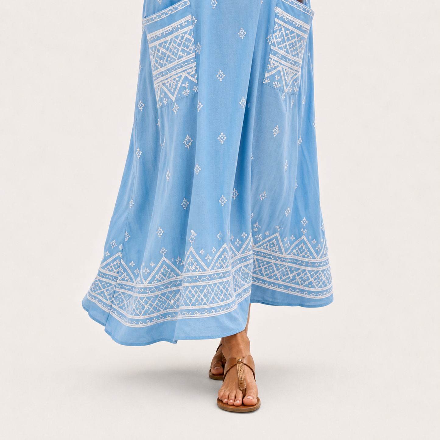 Lina | Caftan Bleu Ciel à Imprimé Ethnique