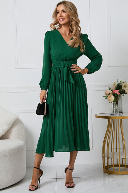 Robe V à Col en V avec Ceinture Plissée