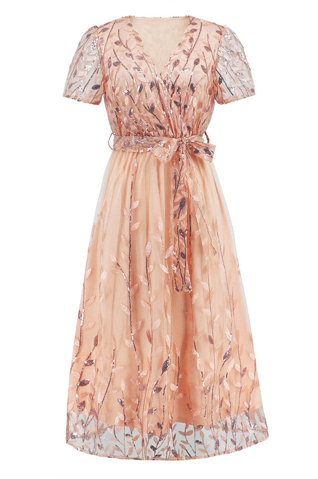Robe Brodée de Feuilles à Sequins avec Décolleté Lié