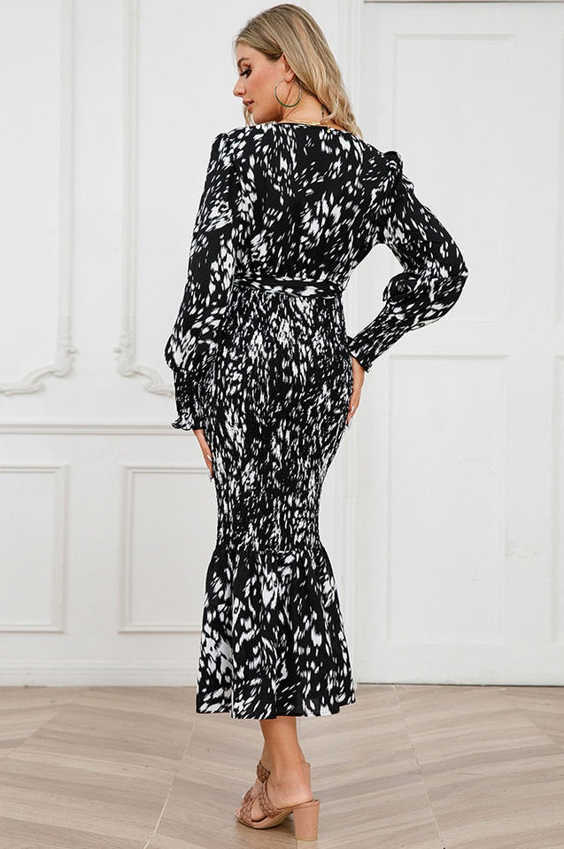 Robe Midi Smockée Imprimée à Col V