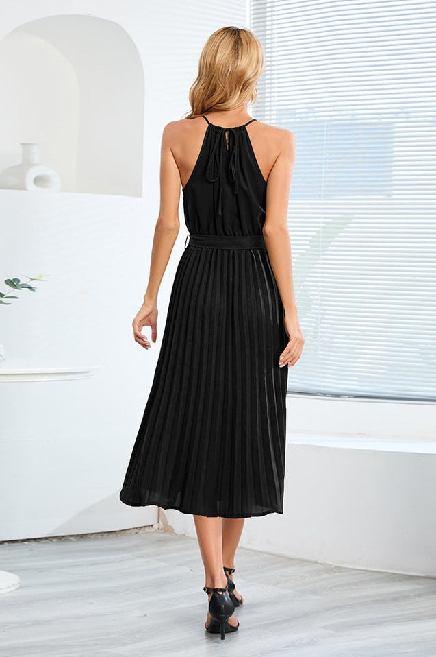 Robe Midi Évasée à Bretelles Spaghetti et Taille Cintrée Plissée