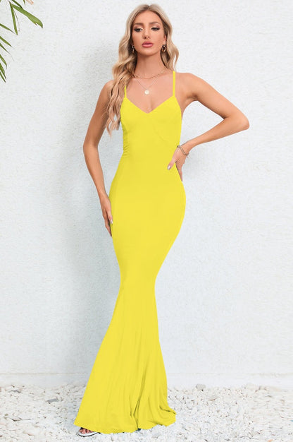 Robe de Soirée Brodée à Bretelles Croisées et Coupe Sirène