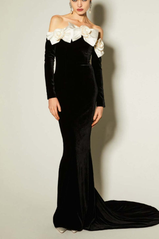 Robe en Velours Duchesse à Bows, Épaules Nues
