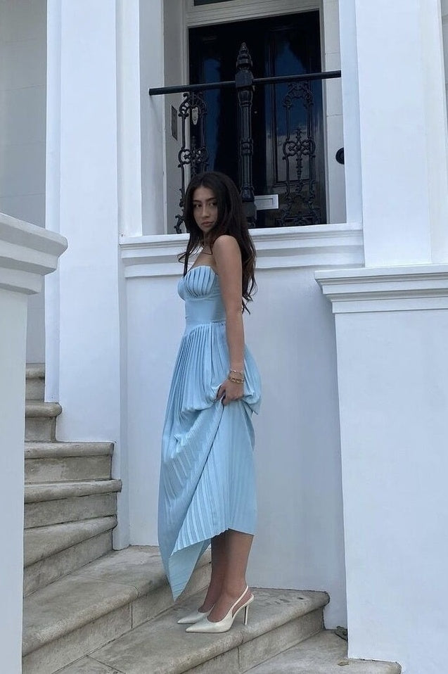Robe Maxi Plissée Évasée de Luxe en Bleu Océan Marcella