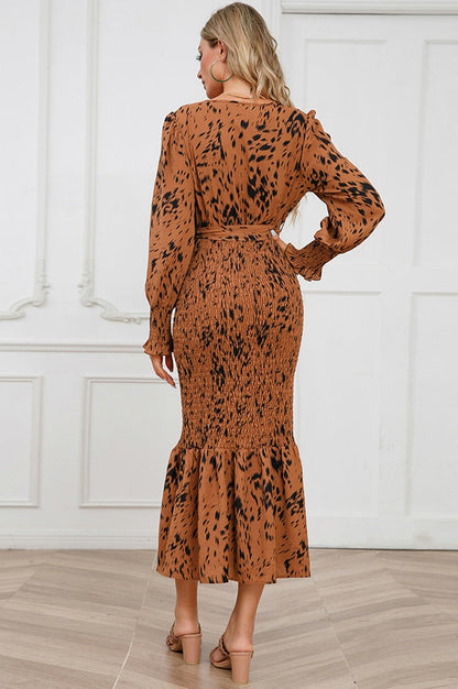 Robe Midi Smockée Imprimée à Col V