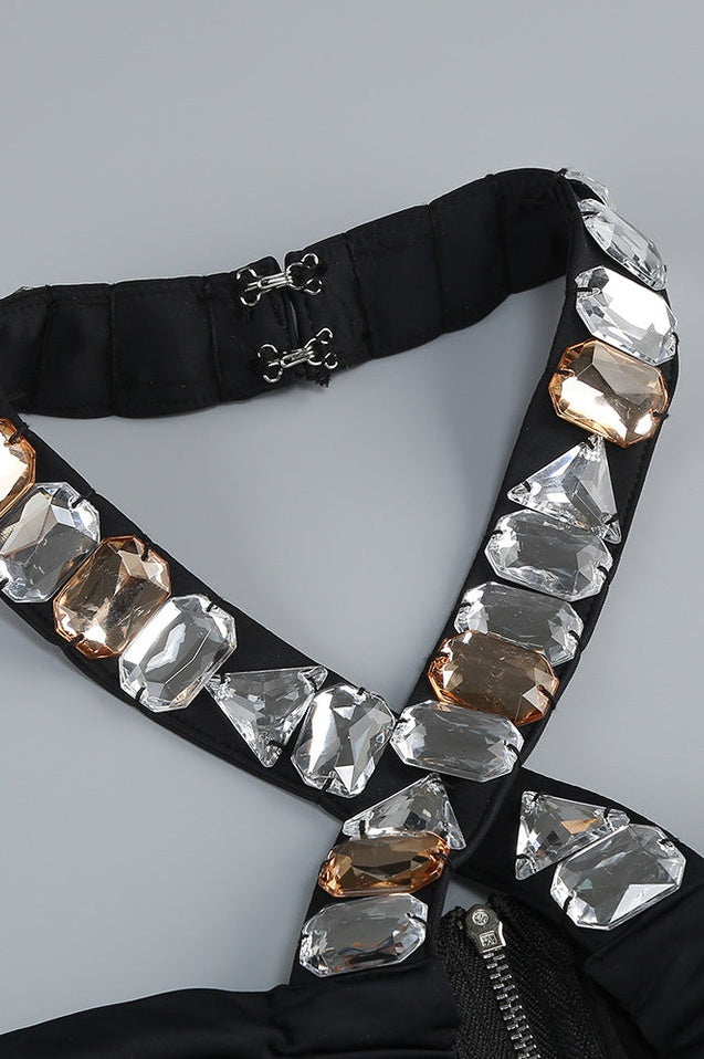 Robe Maxi à Encolure Halter Découpée Alma Diamante