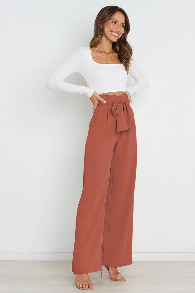 Pantalon Évasé à Ceinture Coordonné