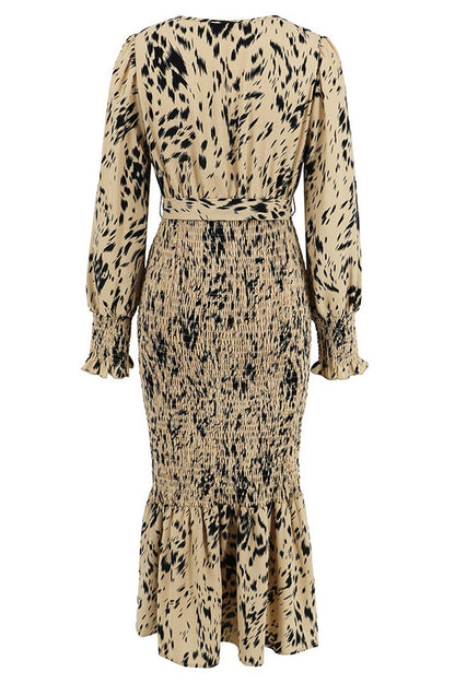 Robe Midi Smockée Imprimée à Col V