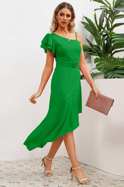 Robe Évasée à Encolure Asymétrique et Manches Papillon