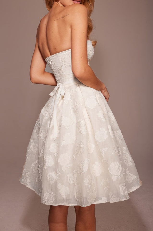 Robe Mini Brodée en Jacquard à Corsage Sans Bretelles