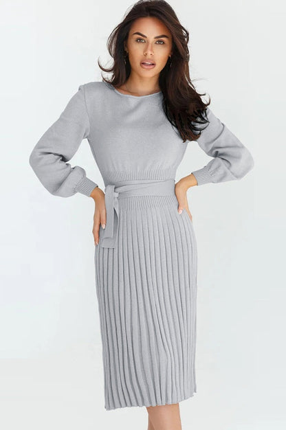 Robe Tricot Épousant à Manches Longues Brodée et Plissée