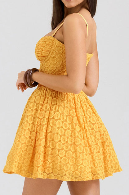 Robe Mini en Dentelle Apricot avec Corset